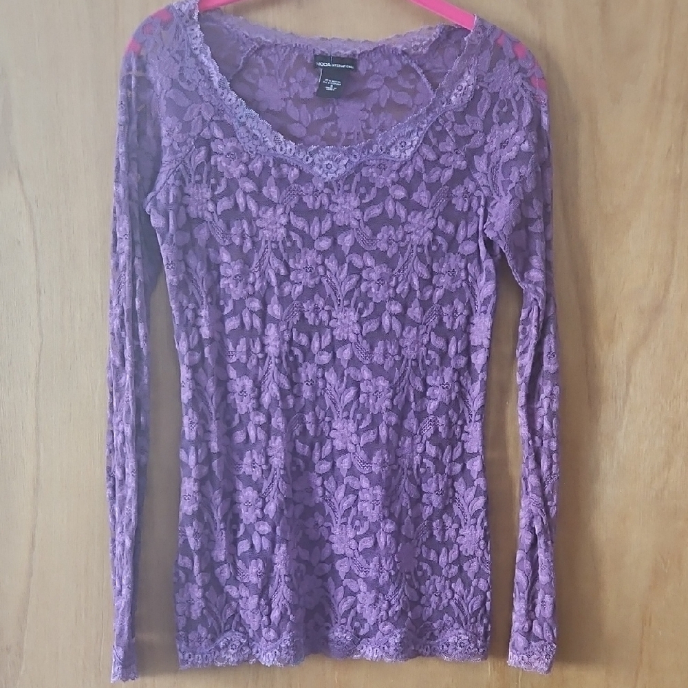 VICTORIA SECRET MODA INTERNATIONAL LACE TOP, SMALL